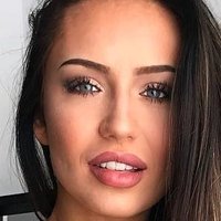 Sanna-Maria Meztelen
