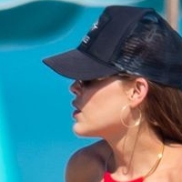 Sara Corrales Meztelen