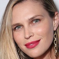 Sara Foster Meztelen