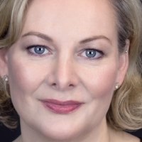 Sara Stewart Meztelen