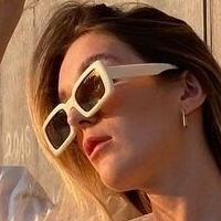 Sarah Ahrend Meztelen