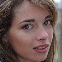 Sarah Barzyk Meztelen