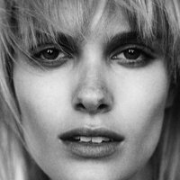 Sarah Elise Meztelen