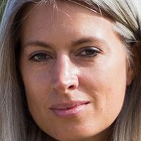 Sarah Harris Meztelen