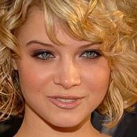 Sarah Jones Meztelen