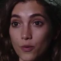 Sarah-Sofie Boussnina Meztelen