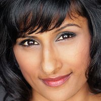 Sarayu Blue Meztelen