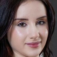 Sasha Jane Meztelen
