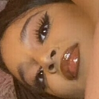 Selenasofire Meztelen