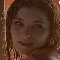 Serena Abweh Meztelen