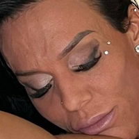 sexymama2626 Meztelen