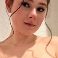 Shayna Loren Meztelen