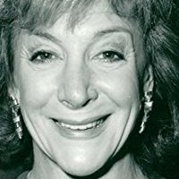 Sheila Steafel Meztelen