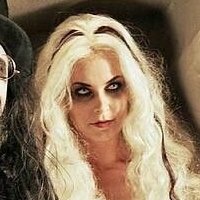 Sheri Moon Zombie Meztelen