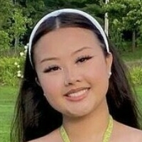 Shine Yang Meztelen