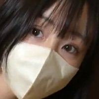 Shizuku Meztelen