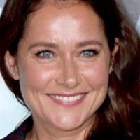 Sidse Babett Knudsen Meztelen