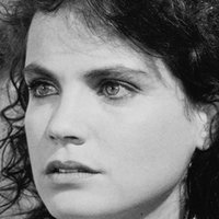 Sigrid Thornton Meztelen