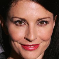 Simmone Mackinnon Meztelen