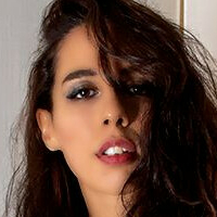 Simona Scalia Meztelen