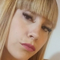 skkylar Meztelen