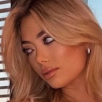 Skylar Tisdale Meztelen