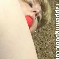 Slut4werewolves Meztelen