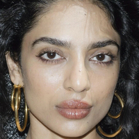 Sobhita Dhulipala Meztelen