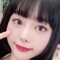 Song Mina Meztelen