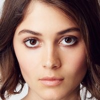 Sophie Dalah Meztelen