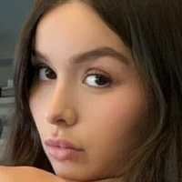 Sophie M Meztelen