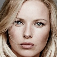 Sophie Meister Meztelen