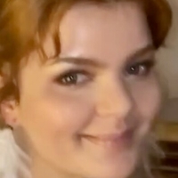 Sophie Passmann Meztelen