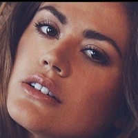 Sophie Porley Meztelen
