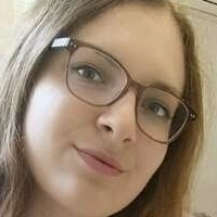 Sophie Shy Meztelen