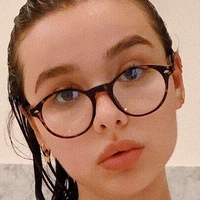 sophiemud Meztelen