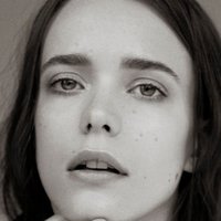 Stacy Martin Meztelen