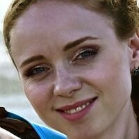 Stacy Redi Meztelen