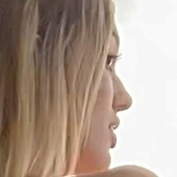 Stacy Swift Meztelen