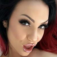 Starfucked Model Meztelen
