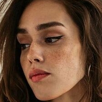 Stefani Mohort Meztelen