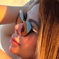 Stephanie Hernandez Meztelen