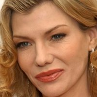 Stephanie Niznik Meztelen