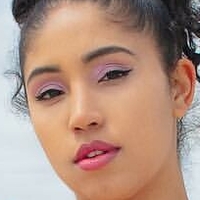 Stephanie Rodriguez Meztelen
