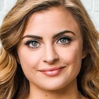 Stephanie Simbari Meztelen