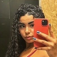 Sther Oliveira Meztelen