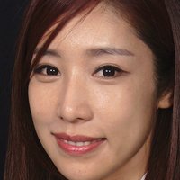 Sua Lee Meztelen