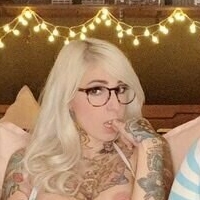 Sugar_Bunnie Meztelen