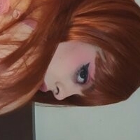 Suika Meztelen