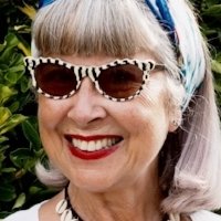 Susie Grant Meztelen